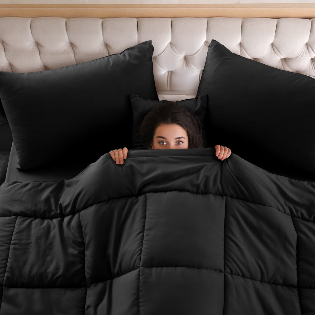 5-Piece Comforter Set – Reversible Quilted Down Alternative Bedding Set with Pillow Shams, Bed Skirt & Cushion | All Season | Twin, Queen, King