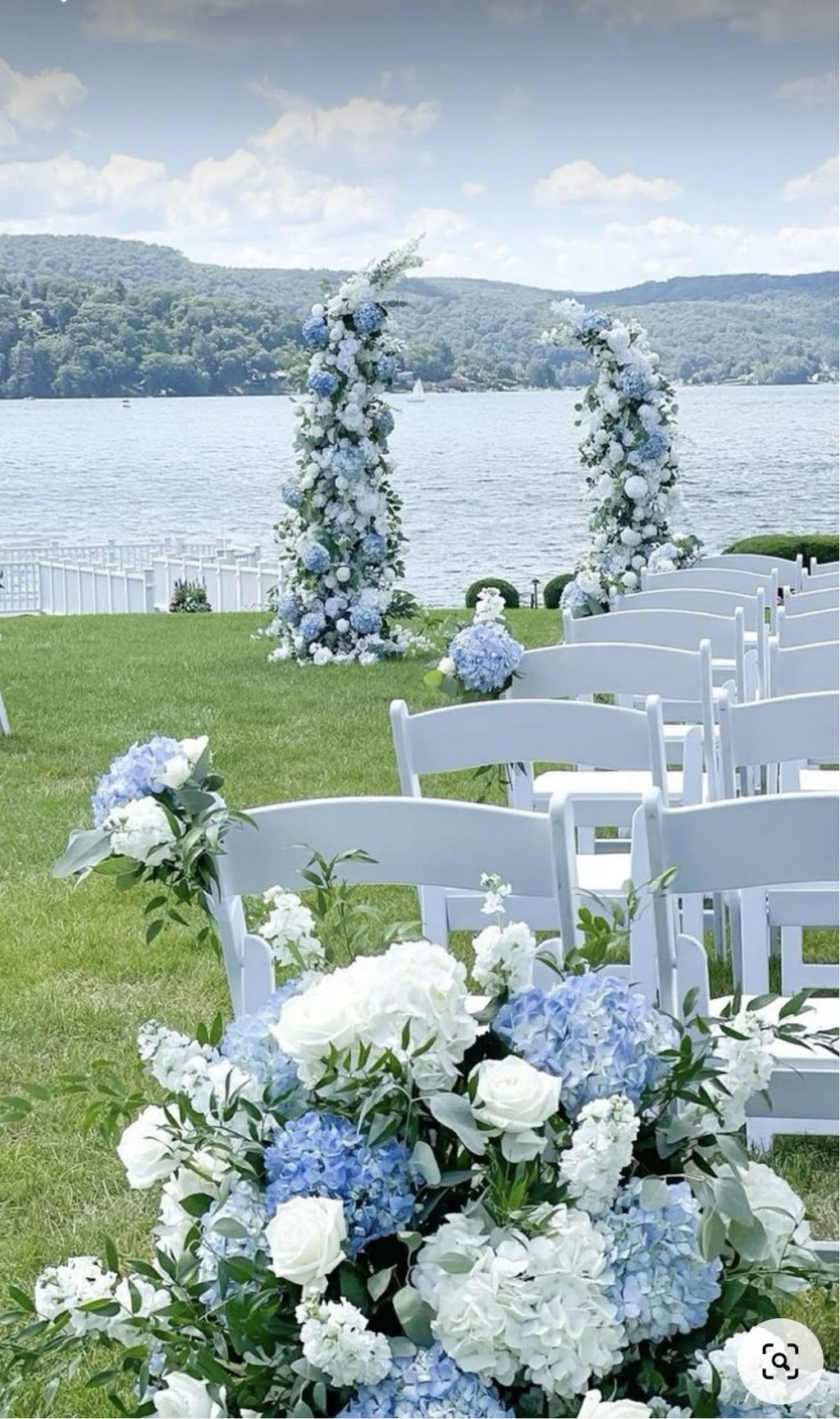 Silky Hydrangea Artificial Flowers 20/40 Pack, 16.2 Inch Blue & White – Outdoor Faux Hydrangea Stems for Wedding, Garden, Home Party, Exhibition & Christmas Decorations