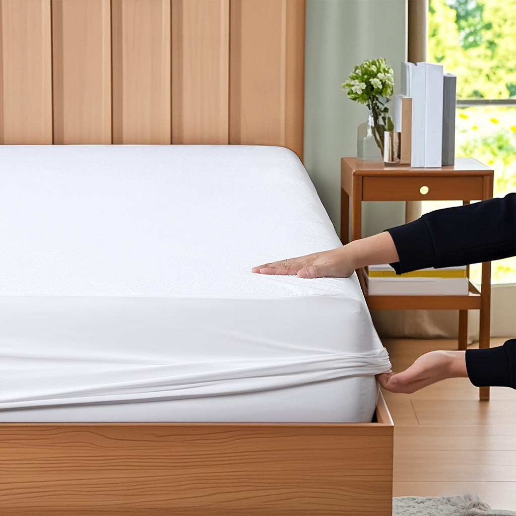 Waterproof Mattress Protector Ultra Soft Noiseless PU Liner – 18" Deep Pocket Fitted Mattress Cover for Twin Full Queen King, Machine Washable White Bed Protector
