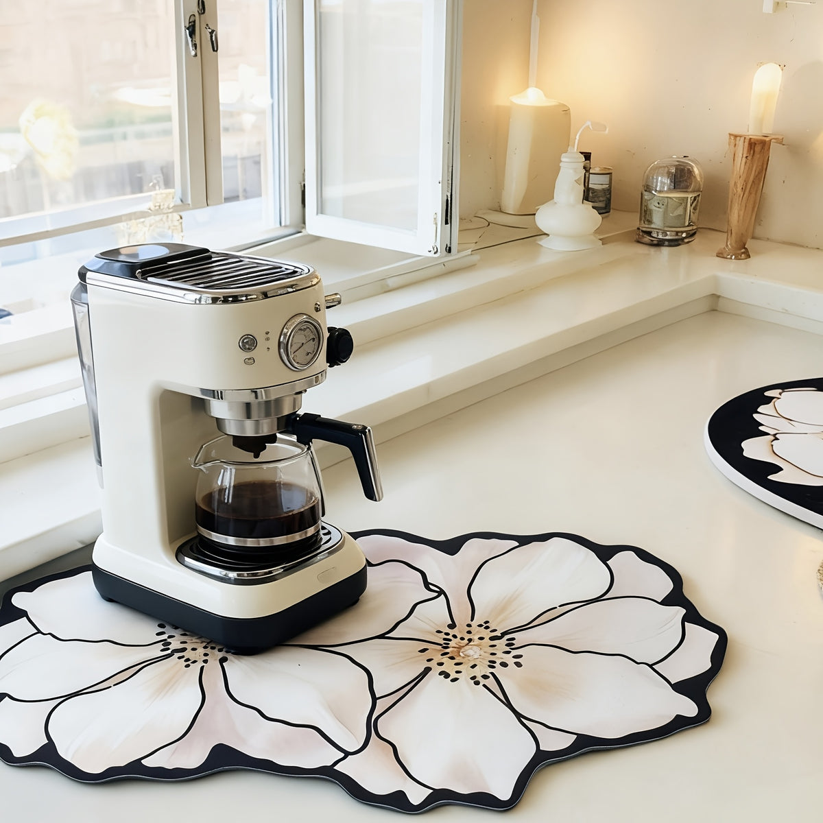 Diatom Mud Mat – Super Absorbent Quick-Dry Non-Slip Floor Mat for Bathroom, Kitchen & Living Room, Flower-Shaped Draining Mat, Home Decor Bath Mat, Multiple Sizes