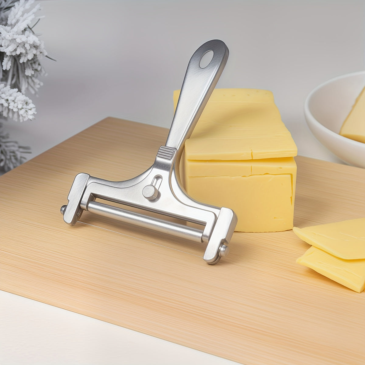 Adjustable Cheese Slicer & Garlic Press 2-Piece Kitchen Tool Set – Metal Blade Adjustable Thickness, Manual Cheese Cutter for Home Cooking