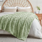 Checkered Fleece Throw Blanket Ultra Soft Cozy Shaggy Jacquard for Couch Bed Bedroom All Season Machine Washable Twin Full Queen