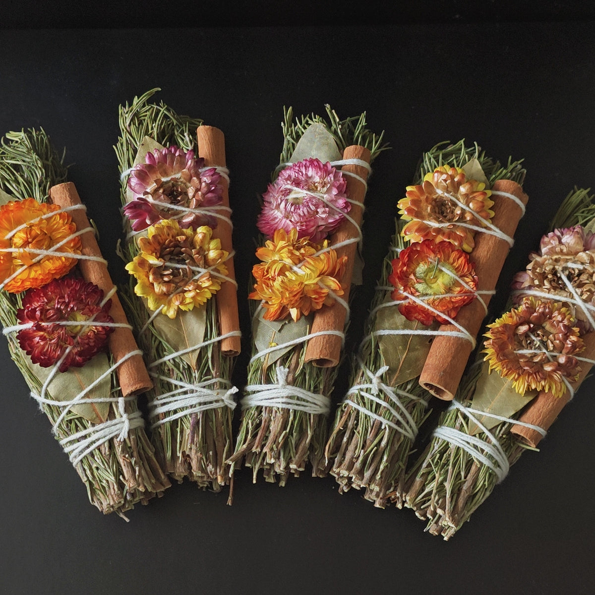 Rosemary Cinnamon Aromatherapy Sticks 3-Pack – Natural Home Fragrance for Space Purification, Meditation & Holiday Decor Gift