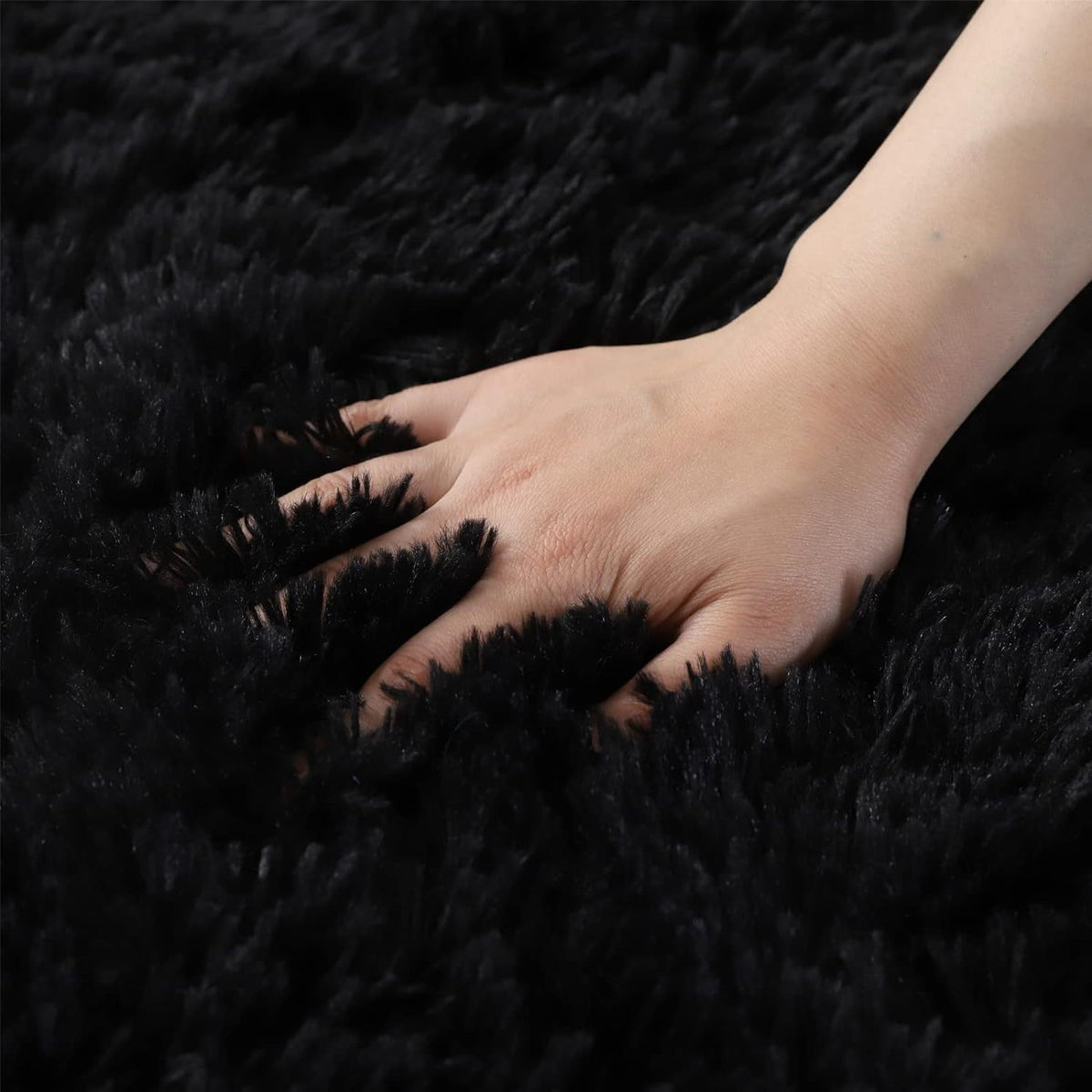 Memory Foam Area Rug Large Black Plush Thick Non-Slip Machine Washable – Soft Rectangular Mat for Bedroom & Living Room – Modern Minimalist Style, Multiple Sizes