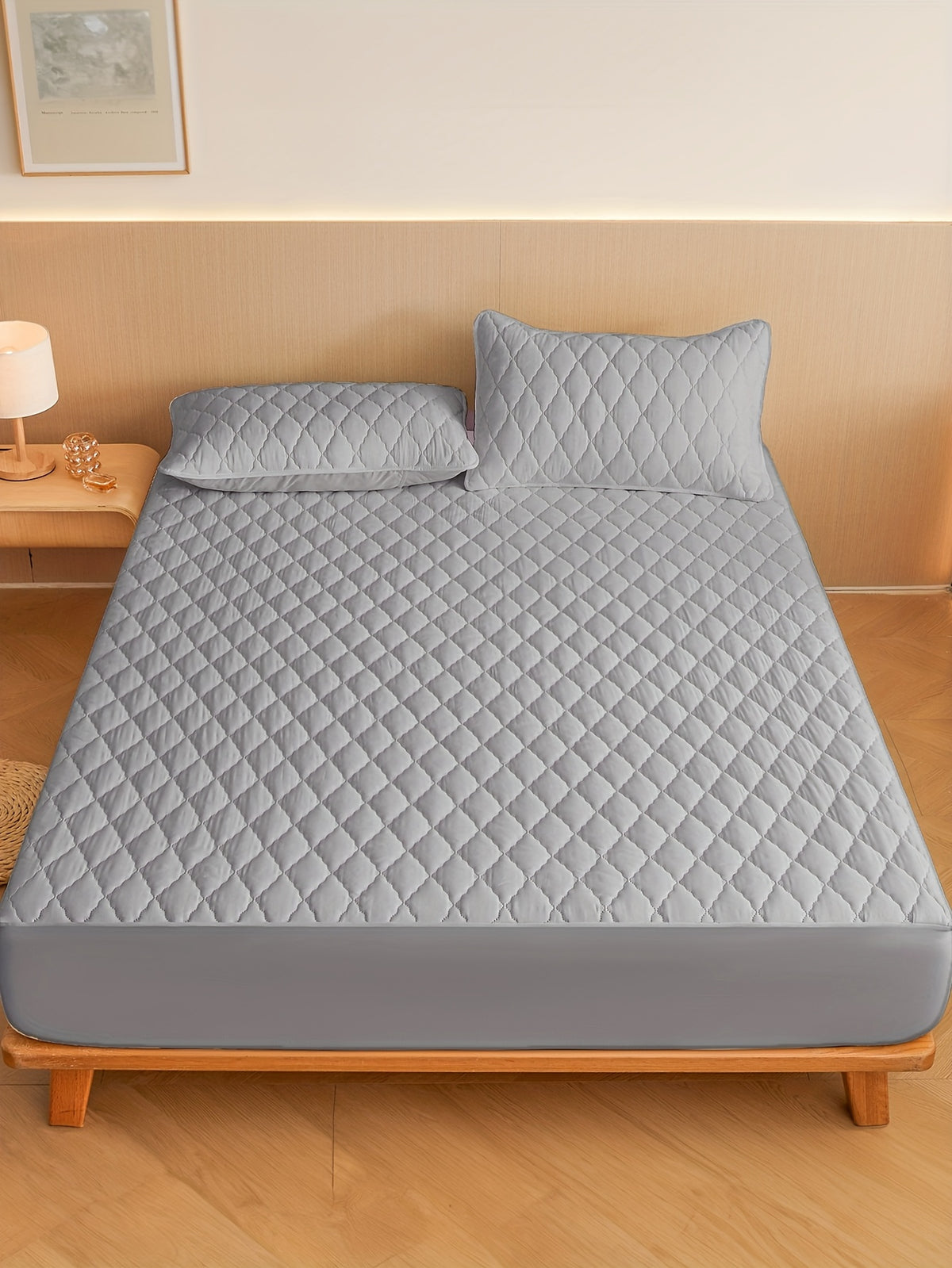 Mattress Protector Deep Pocket 11.8-Inch Thickened Fitted Cover with Embossed Design – Solid Color Bedding Essential for Twin Full Queen King, 7 Colors
