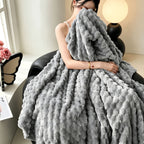 Super Soft Fuzzy Plush Throw Blanket 100% Polyester Lightweight Queen Size Bed Blanket for Women Bedroom Spring Summer 4 Colors 4 Sizes