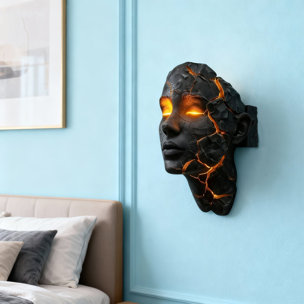 3D LED Halloween Night Light Cracked Broken Soul Resin Table Lamp USB Powered Ambient Glowing Light for Halloween Bedroom Bar Party Ornament