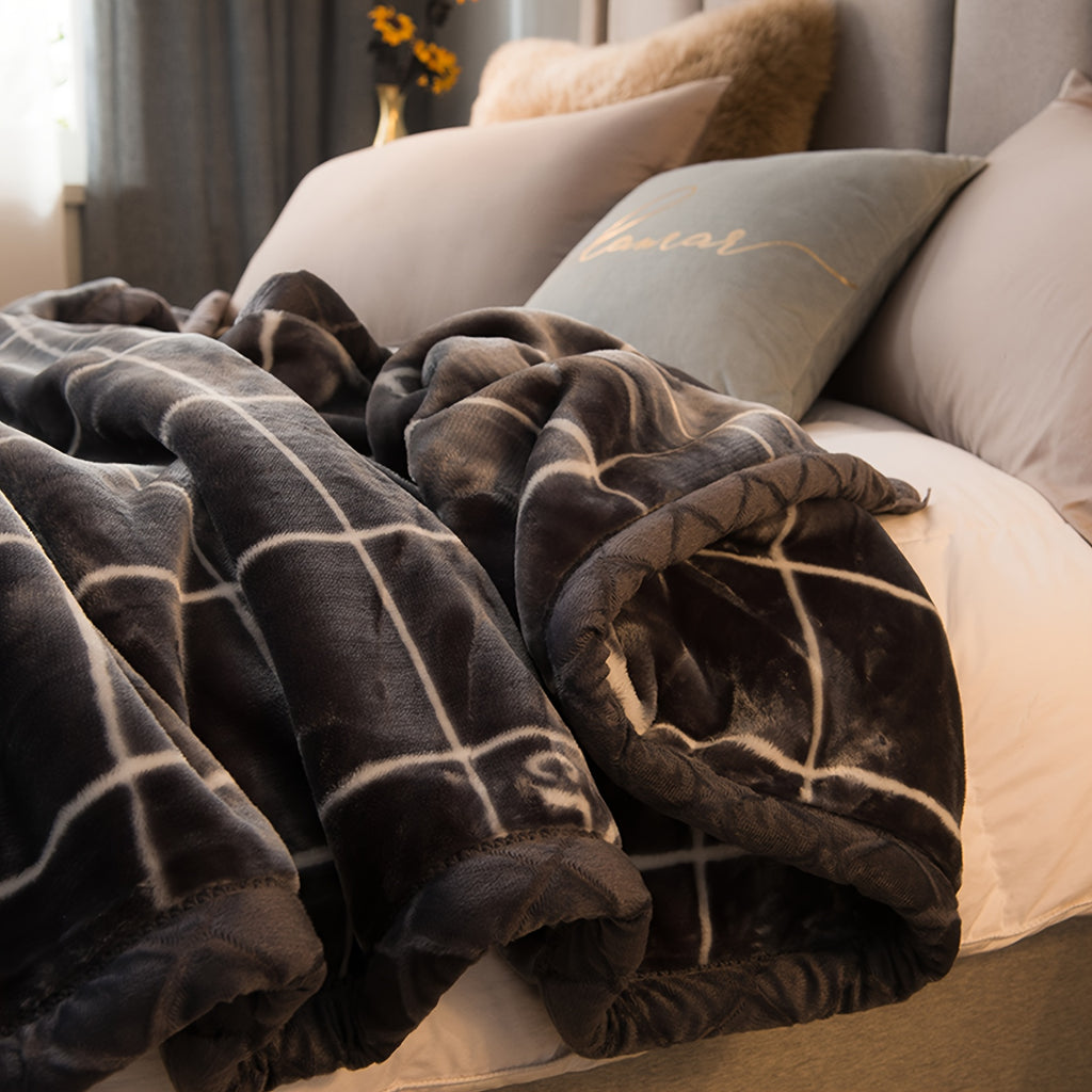 Extra Large Thickened Raschel Throw Blanket Double Layer Ultra Soft All Season Machine Washable Animal Theme Decor 7 Colors 2 Sizes