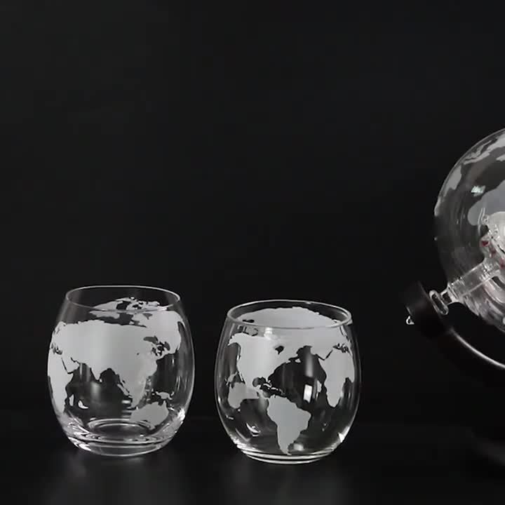 Whiskey Decanter Set for Men – Etched World Globe Design 28oz with Wooden Stand & Glass – Bourbon Scotch Decanter Gift for Dad, Husband & Home Bar