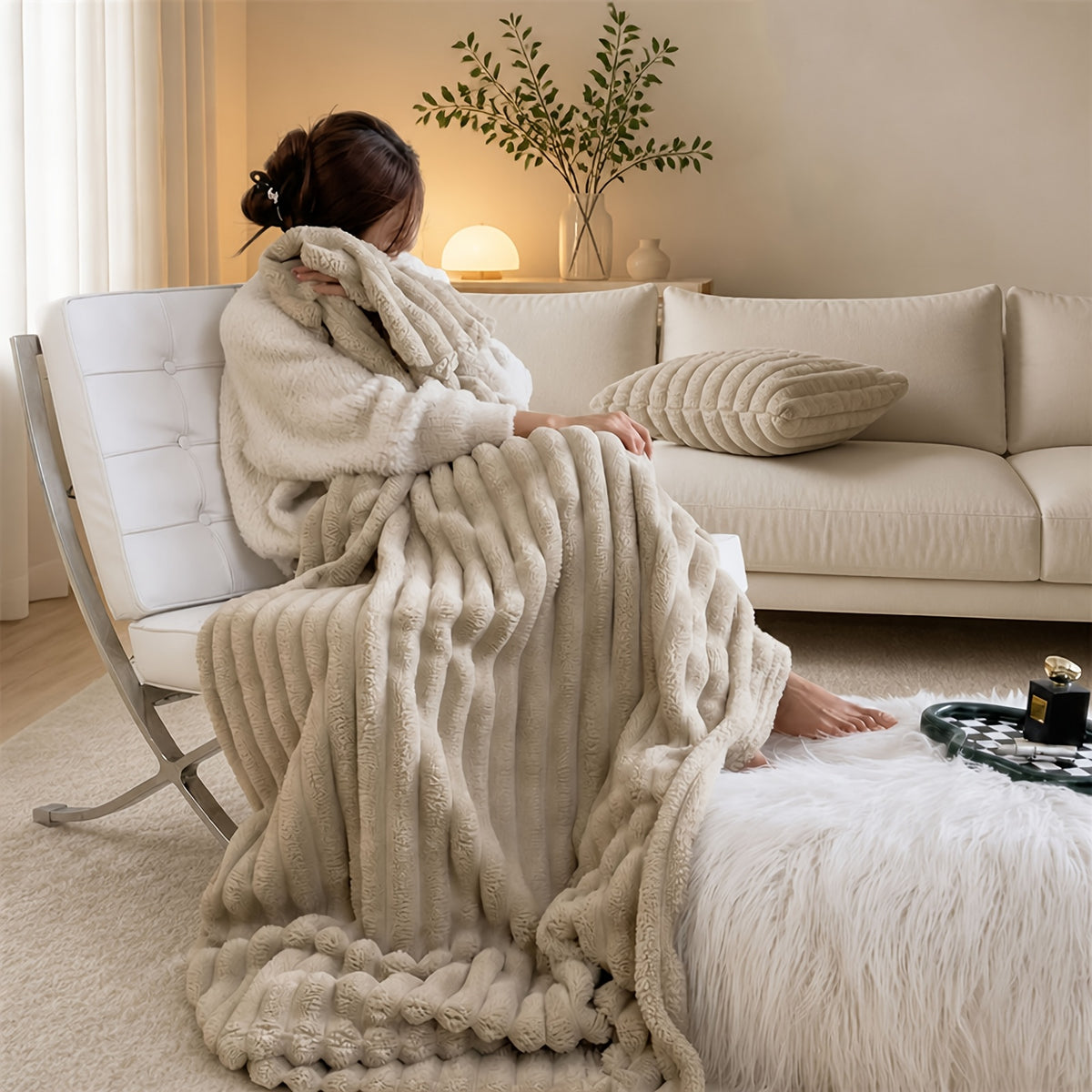 Soft Plush Throw Blanket – Thick Warm Fuzzy Cozy Blanket for Couch, Bed, Office & Travel | 4 Sizes, 4 Colors | Great for Gifts & Room Decor