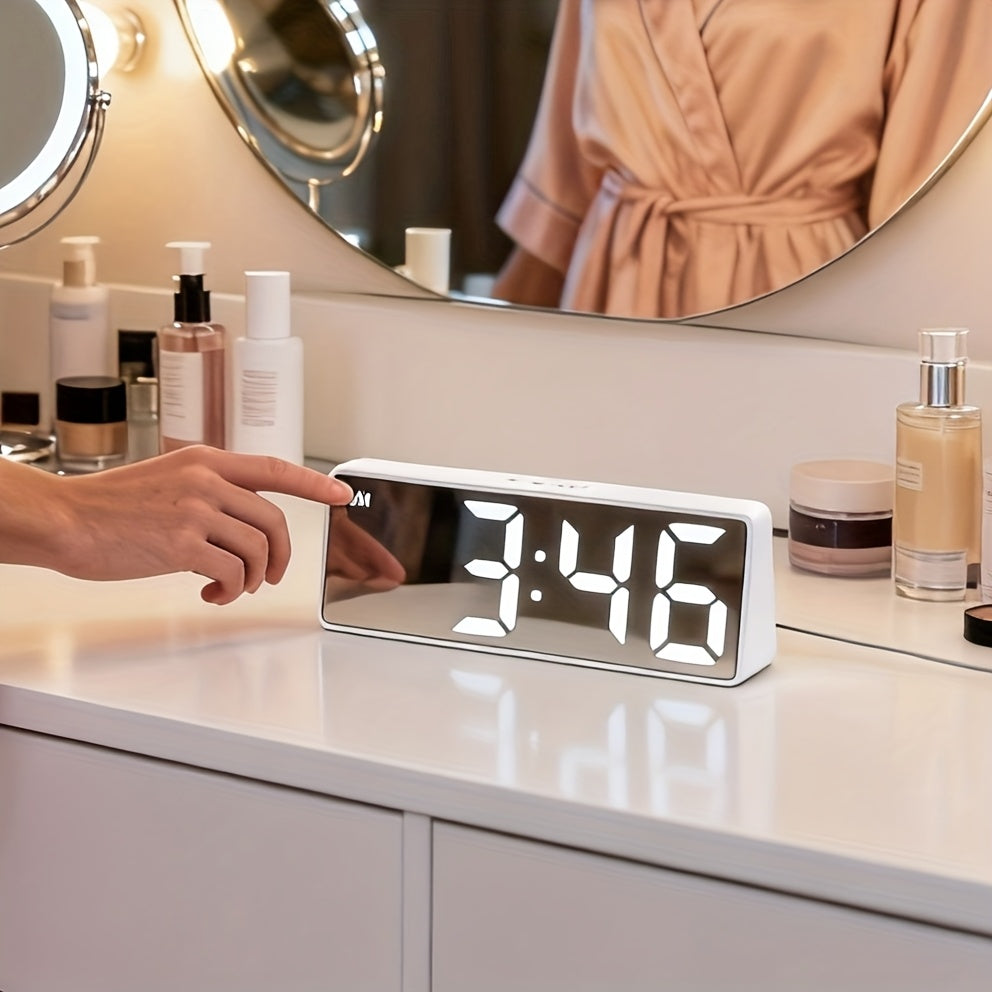 Contemporary LED Desk Clock with Temperature Display, Brightness Adjustment, Night Mode & Snooze – 12/24 Hour Digital Alarm Clock for Bedroom, Office & Nightstand