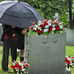 Artificial Cemetery Flowers for Grave with Saddles Silky Rose Bouquets with Vases Headstone Flower Saddle Memorial Day Outdoor Grave Headstone Decoration
