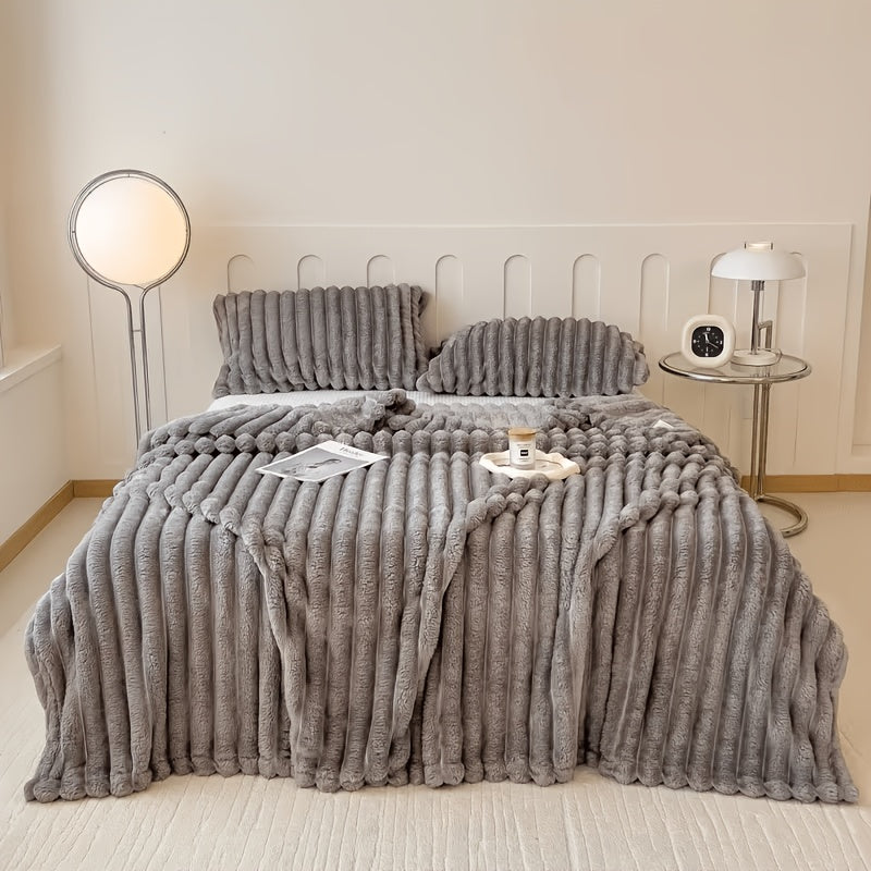 Faux Rabbit Fur Blanket Ultra-Soft Plush Throw for Bed & Couch – Lightweight Cozy Blanket in 8 Colors, Twin to King Size, Safe for Kids & Adults