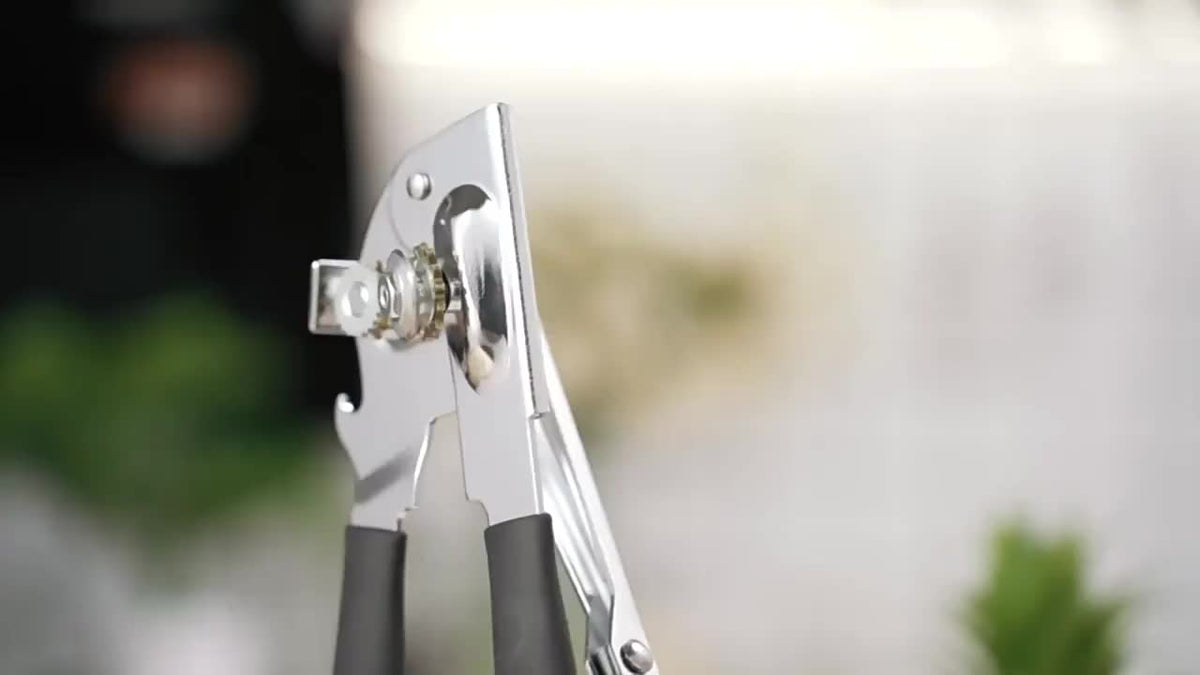 Heavy-Duty Manual Can Opener | Extra-Long Handle, Metal Build | Easy Grip