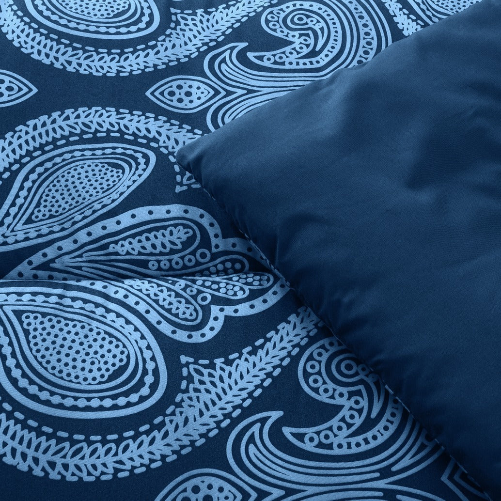 5-Piece Comforter Set – Reversible Quilted Down Alternative Bedding Set with Pillow Shams, Bed Skirt & Cushion | All Season | Twin, Queen, King