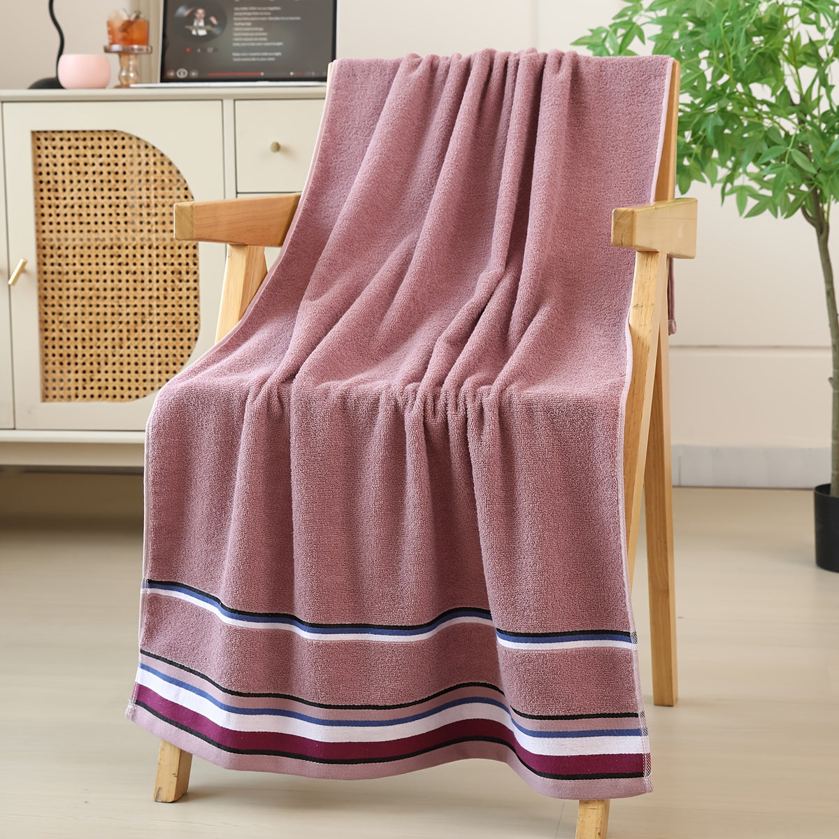 100% Cotton Bath Towel 27.6x55in – GSM360 Super Soft Absorbent Quick-Dry Towel, Skin-Friendly Bathroom Essential & Gift for Family (6 Colors)