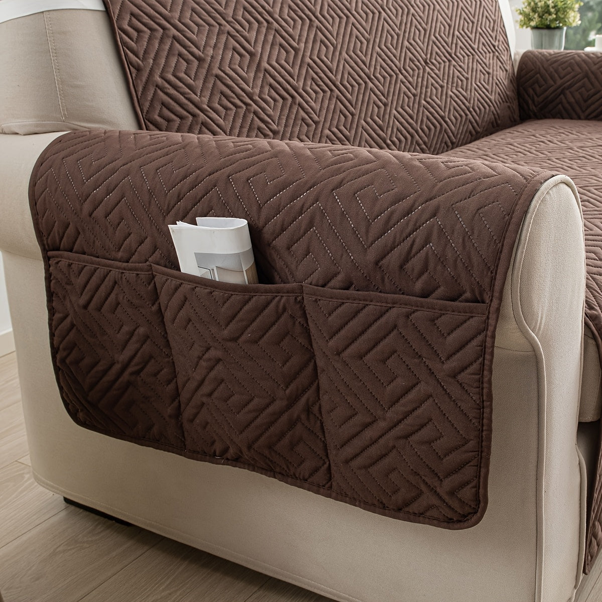 Quilted Sofa Cover One-Piece Cushion Slipcover with Anti-Slip Elastic Band – Pet-Friendly Scratch-Resistant Washable Removable Furniture Cover for Living Room Bedroom Hotel Home Decor