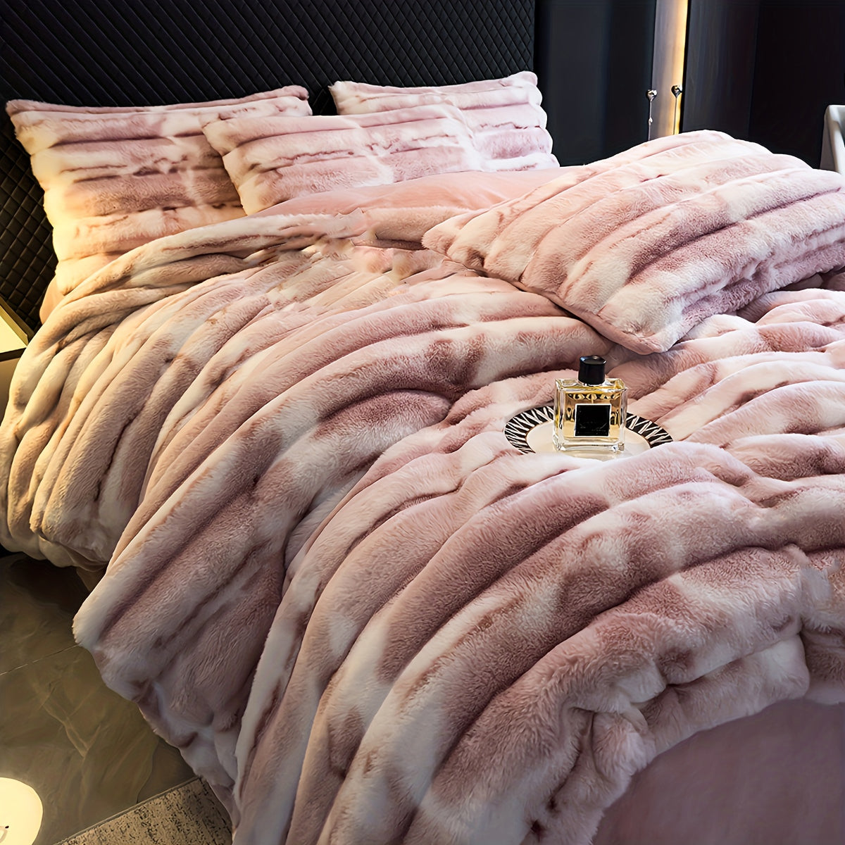 Faux Rabbit Fur Throw Blanket – Double Layer, Thick & Warm, Fluffy Luxury Blanket in Gradient Colors | 3 Sizes: 40x60, 60x80 & 90x108 Inch | Cozy for Sofa, Bedroom & Living Room | Perfect Winter Gift