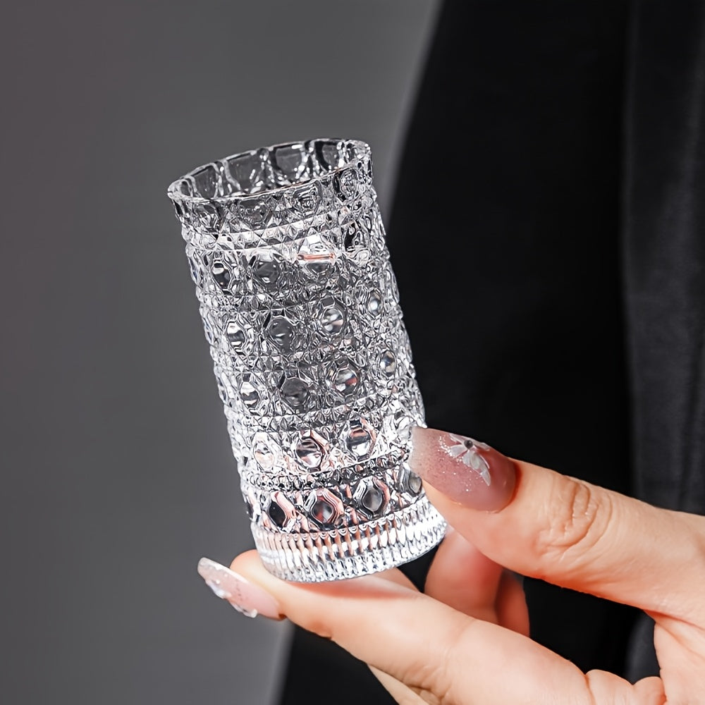 Diamond Engraved Shot Glasses Set of 4 or 6 – Elegant Crystal-Look Mini Spirit Glasses for Vodka, Whiskey & Cocktails – Reusable Party Barware