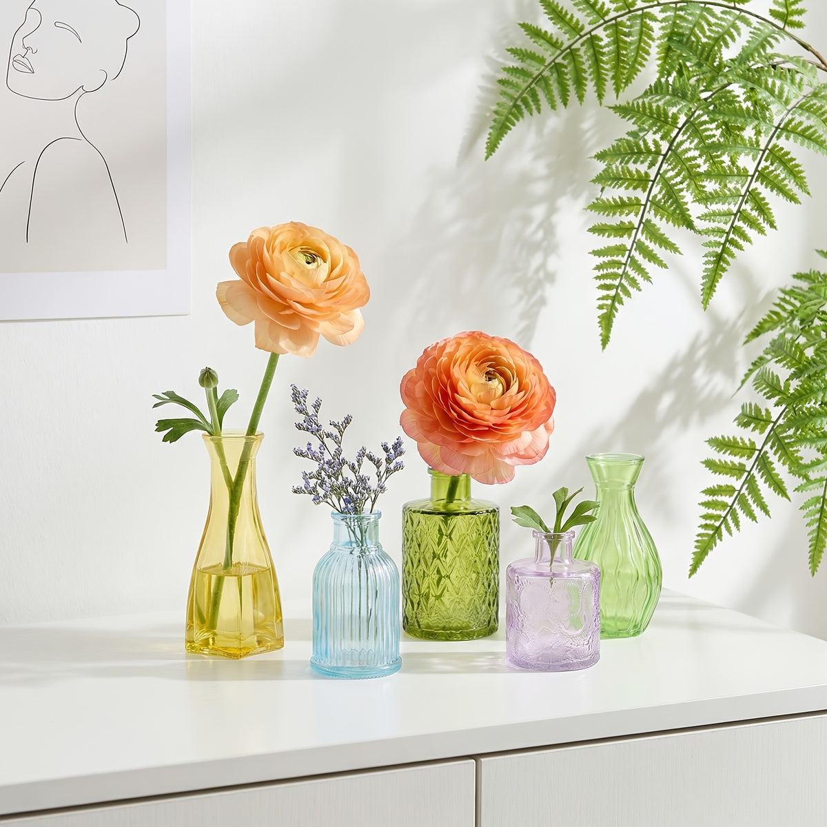 Colorful Glass Bud Vases Set of 24 - 12 Assorted Colors Vintage Teardrop Shape Mini Glass Vases for Wedding Table Centerpieces, Bridal Shower, Home Flower Decoration and Party Favors