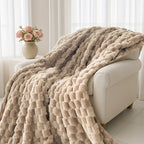 Super Soft Fuzzy Plush Throw Blanket 100% Polyester Lightweight Queen Size Bed Blanket for Women Bedroom Spring Summer 4 Colors 4 Sizes