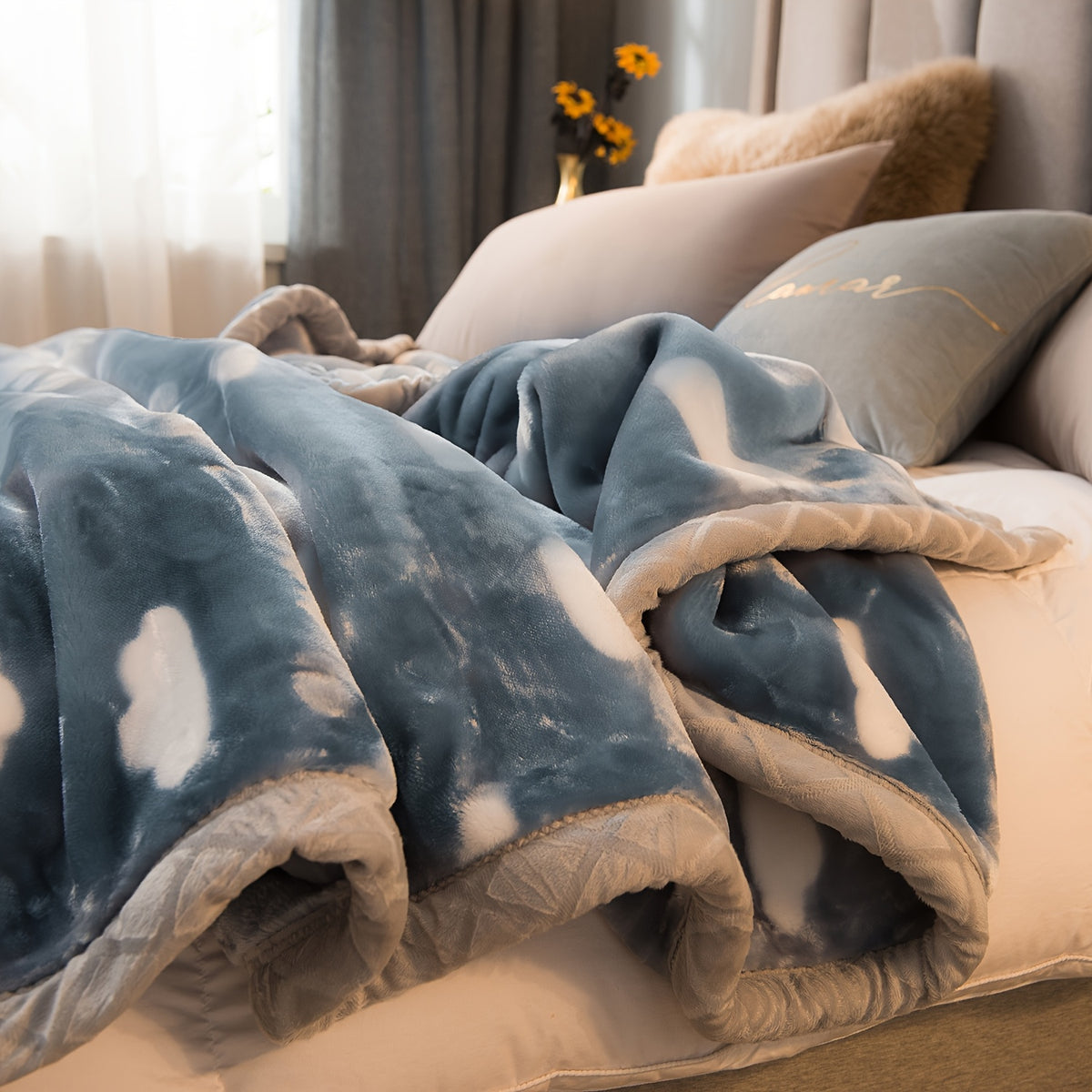 Soft Raschel Throw Blanket – 7 Colors, 2 Sizes, Cozy Knit Blanket for Home Decor, Sofa, Bed, Christmas Gift