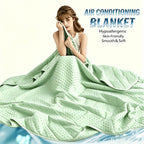 Cooling Blanket Quilt Extra Large - Lightweight Breathable Air-Cooled Moisture-Wicking Comforter for Adults Summer Heat Machine Washable Fits Most Beds