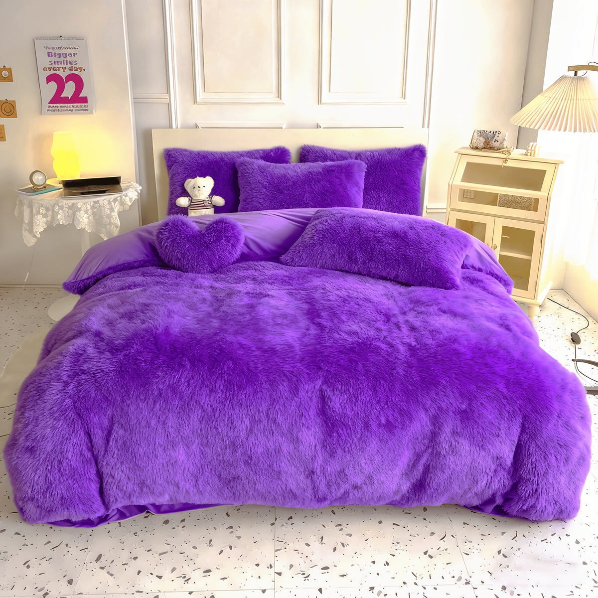 4-Piece Plush Duvet Cover Set – Pillowcases + Heart-Shaped Pillow | Full, Queen, King