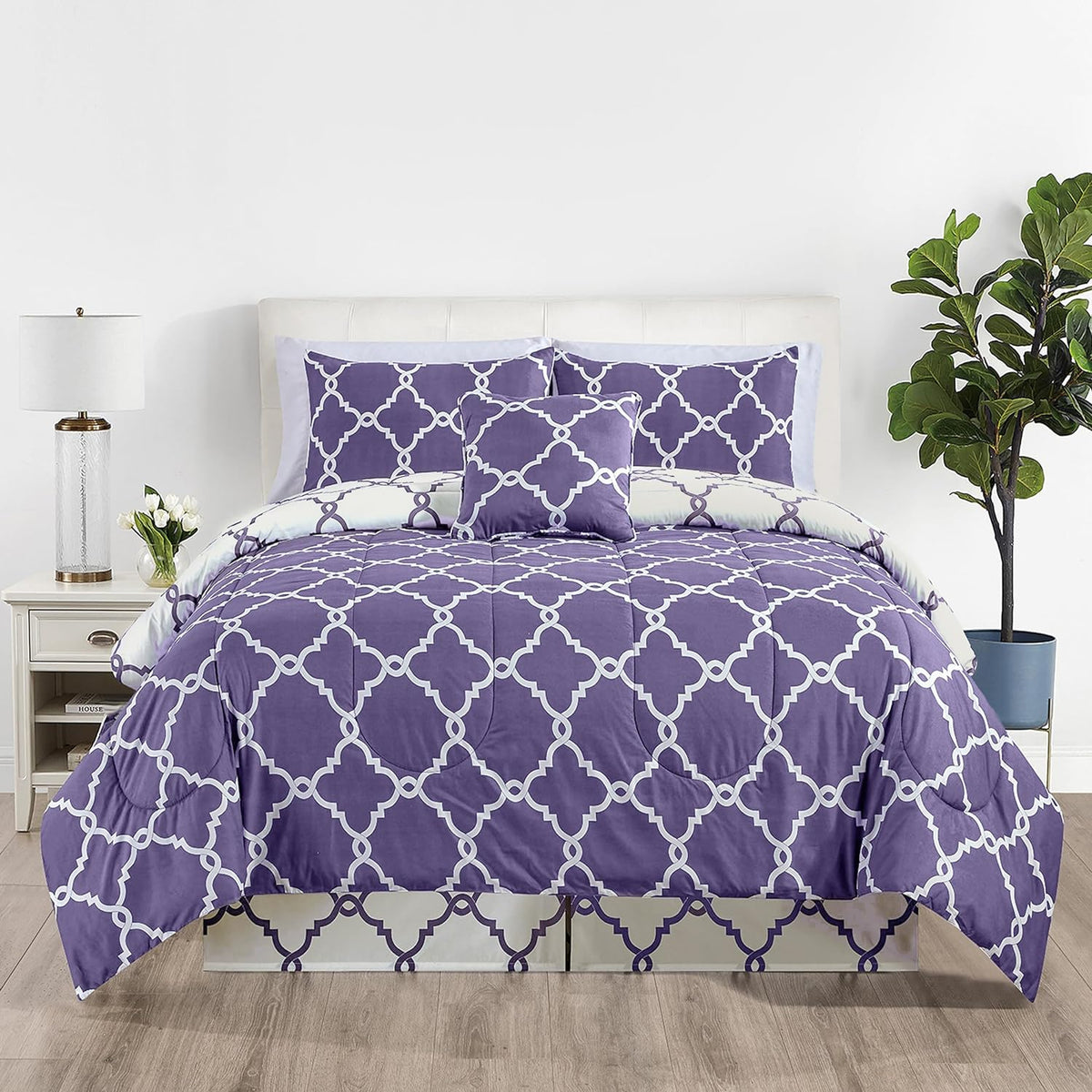 5-Piece Comforter Set – Reversible Quilted Down Alternative Bedding Set with Pillow Shams, Bed Skirt & Cushion | All Season | Twin, Queen, King