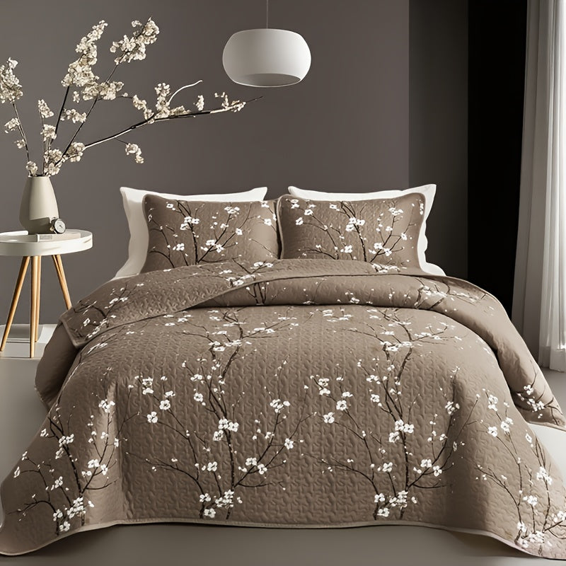 Plum Blossom Quilt Set 2 3 Piece - Soft Breathable Hypoallergenic Quilted Bedspread with Pillowcases Twin Full Queen King Machine Washable