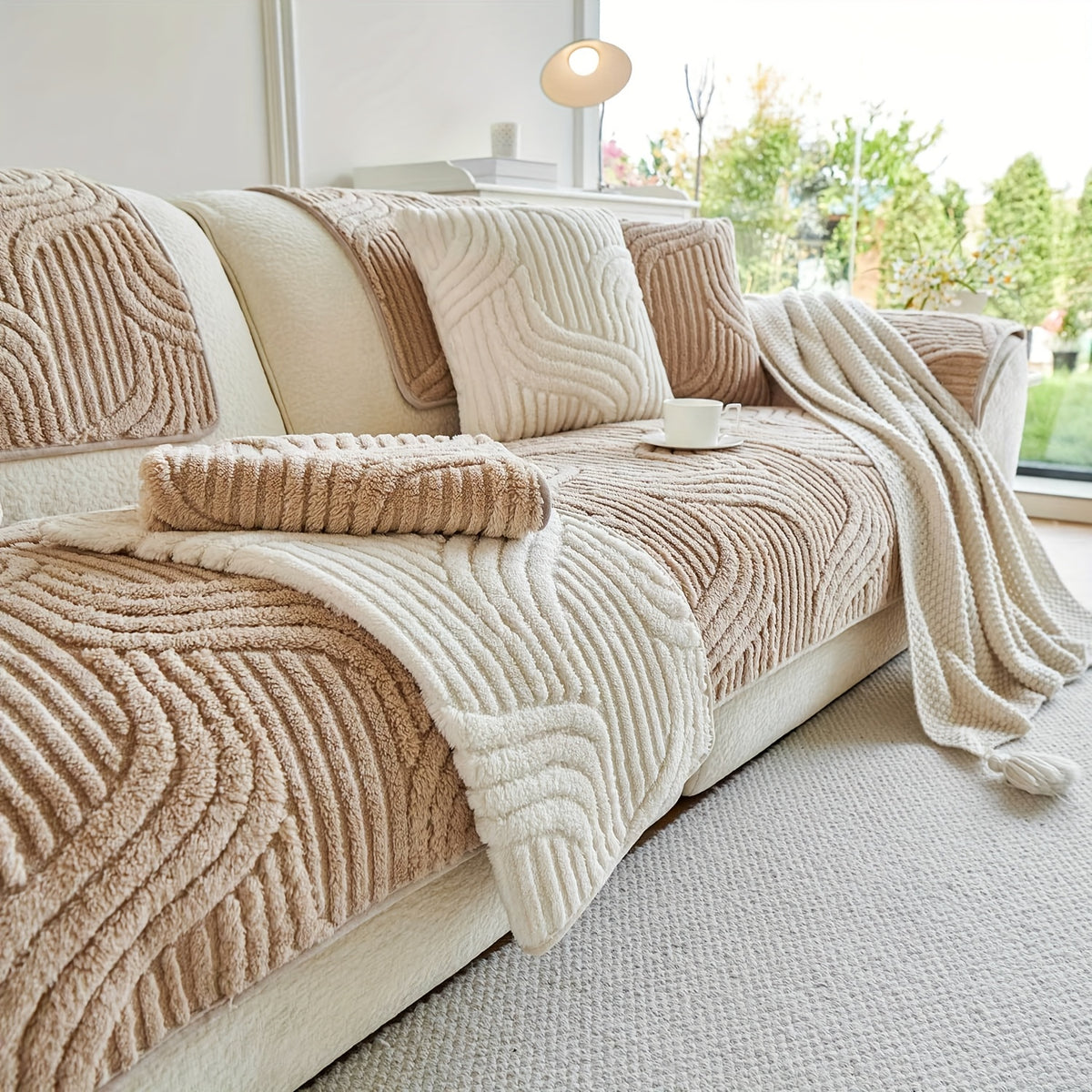 Plush Non-Slip Sofa Cushion Cover Luxury Modern Pet-Proof Breathable Seat Pad Slipcover for Couch Living Room Bedroom Office – Soft Velvet Sofa Seat Cushion Protector Home Decor