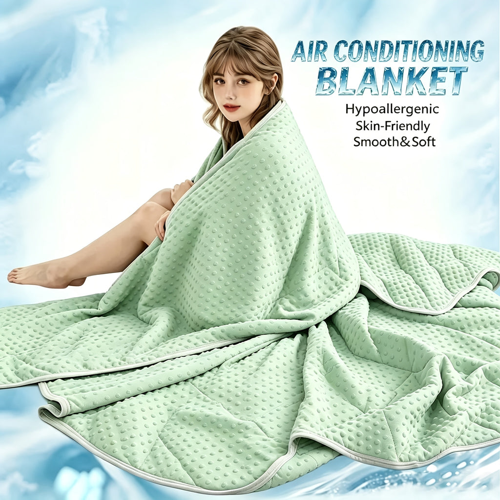 Cooling Blanket Quilt Extra Large - Lightweight Breathable Air-Cooled Moisture-Wicking Comforter for Adults Summer Heat Machine Washable Fits Most Beds