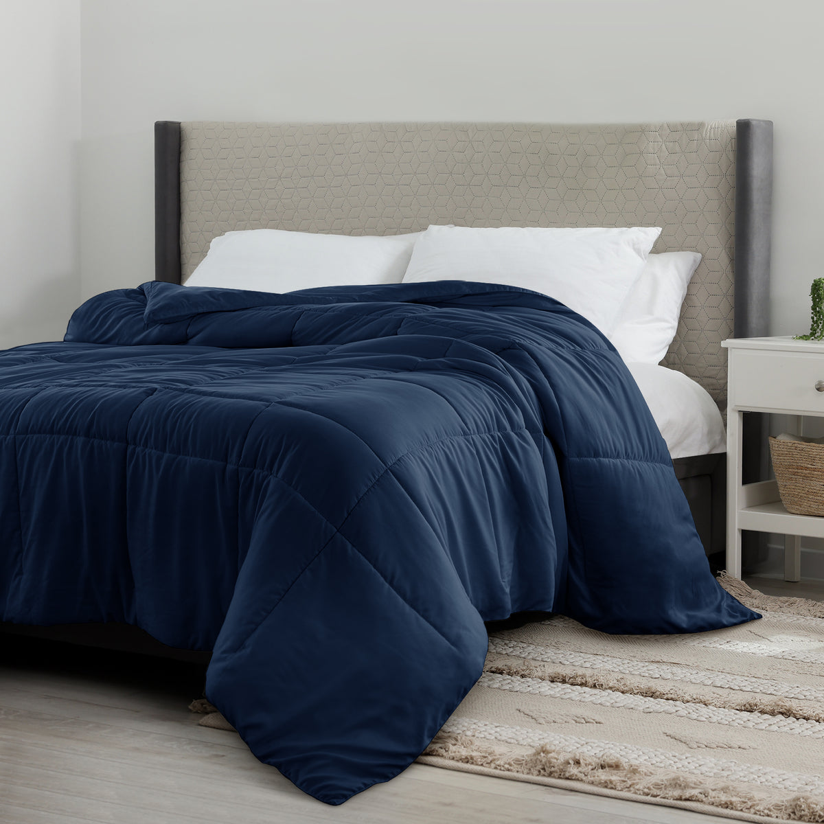 All Season Comforter with Corner Tabs & Box Stitching – Soft Fluffy Lightweight Hotel-Quality Duvet Insert for Twin Queen King, Breathable Year-Round Bedding