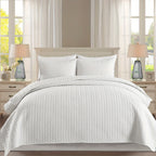 Patchwork Quilt Set 3-Piece Boho Reversible Coverlet Queen King Size Soft Lightweight Bedspread with 2 Pillow Shams All-Season Floral Stripes Bedroom Decor