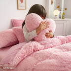 Plush Faux Fur Duvet Cover Set for Kids & Teens, 3/4 Pcs with Pillowcases & Heart Pillow, Super Soft Warm Faux Fur Comforter Cover, Machine Washable Lodge Style Bedding, Twin Queen King
