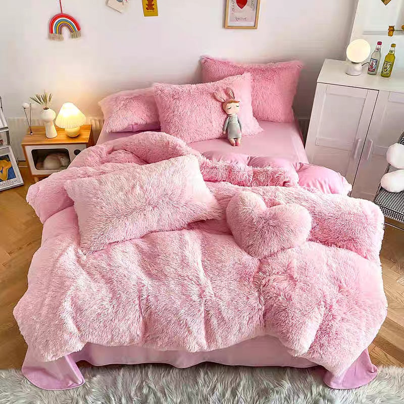 Velvet Duvet Cover Set Queen King Twin - Faux Down Flannel Bedding with Pillowcases & Bonus Heart Pillow, Zipper Closure Plush Thermal All-Season, 8 Colors 3/4-Piece