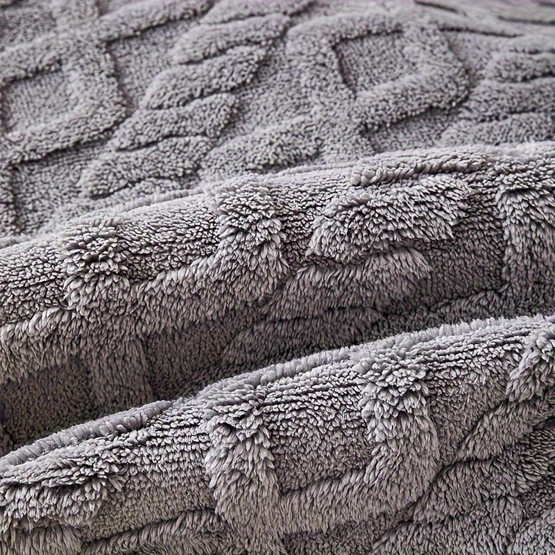 Thickened Shu Velvet Fleece Non-Slip Recliner Cover Plush Sofa Chair Cover – Warm Cozy Furniture Protector for Living Room Office Home, All-Season Recliner Slipcover