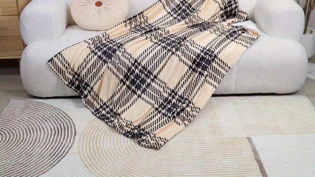 Butterfly Flannel Blanket – Soft Gift for Mom from Daughter | 2D Print Throw Blanket | Mother’s Day, Christmas, Thanksgiving & Birthday Gift | 4 Sizes