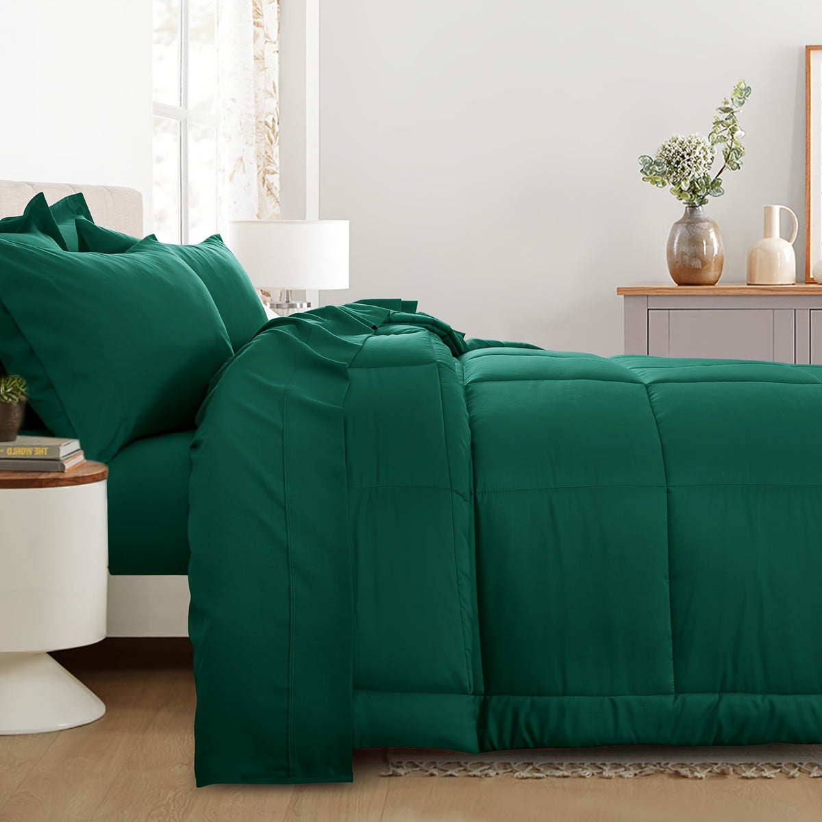 Bed in a Bag Queen 7 Piece Fluffy Comforter Set – Ultra-Soft Microfiber Bedding with Comforter, Fitted Sheet, Flat Sheet & 4 Pillowcases, Hypoallergenic Breathable All Season Bedding Gift for Her