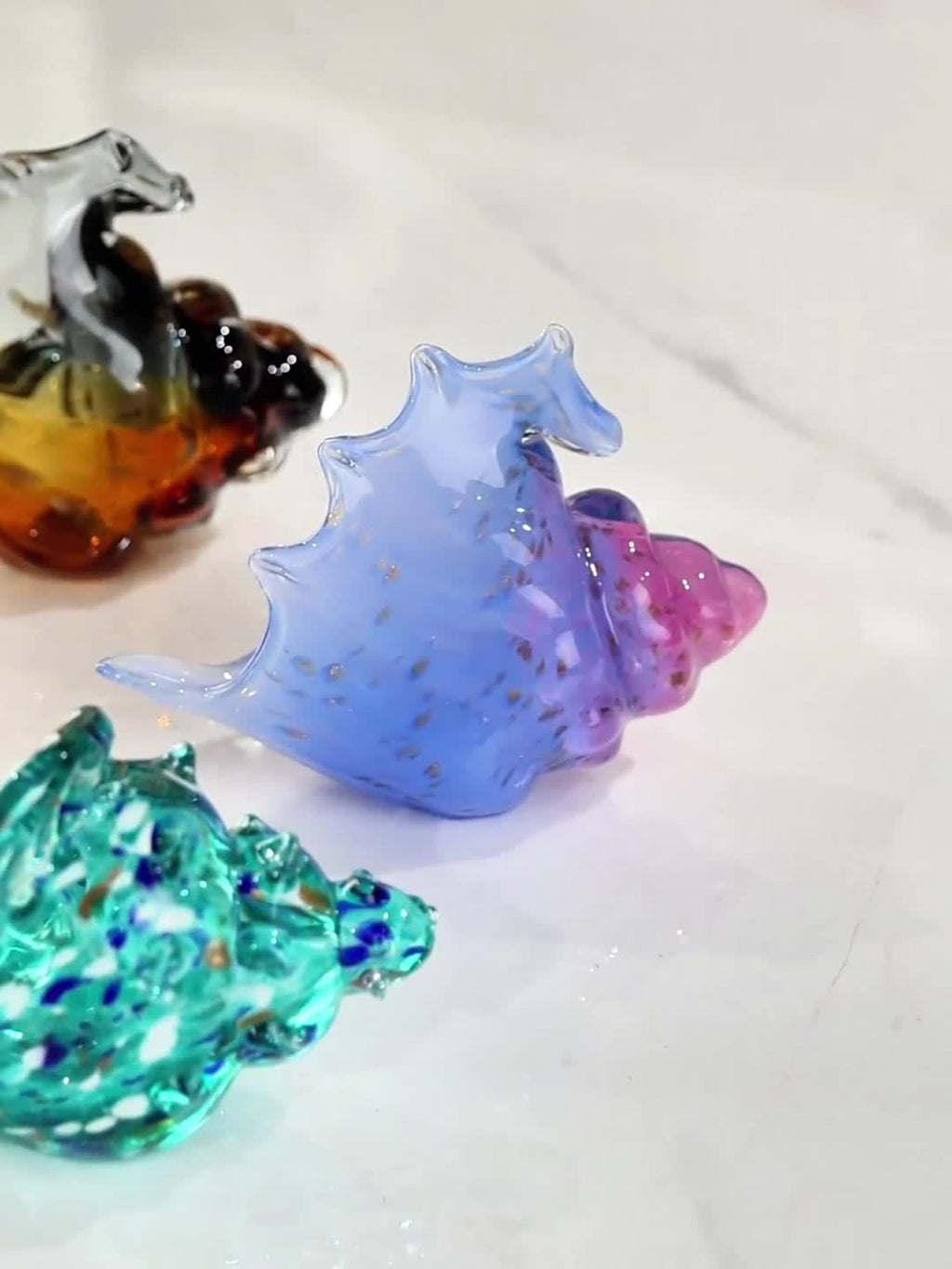 Handmade Glass Conch Art Decoration – Ocean Series Collectible Glass Seashell Sculpture, Tabletop Candy Dish Centerpiece for Bookshelf Dining Table Entryway Living Room Cabinet Home Decor