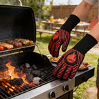 Heat-Resistant Silicone BBQ Grilling Gloves – Food-Safe Heat-Insulating Glove Set for Indoor & Outdoor Grilling, Barbecuing, Baking & Cooking, Red and Black