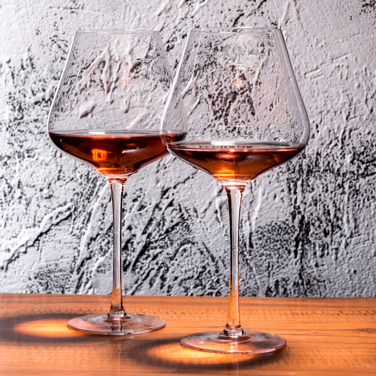 Hand Blown Red Wine Glasses Set of 4 23oz Burgundy Long Stem Crystal Clear Premium Wine Glass - Unique Gift for Wedding Anniversary Christmas | Nuvia Haven