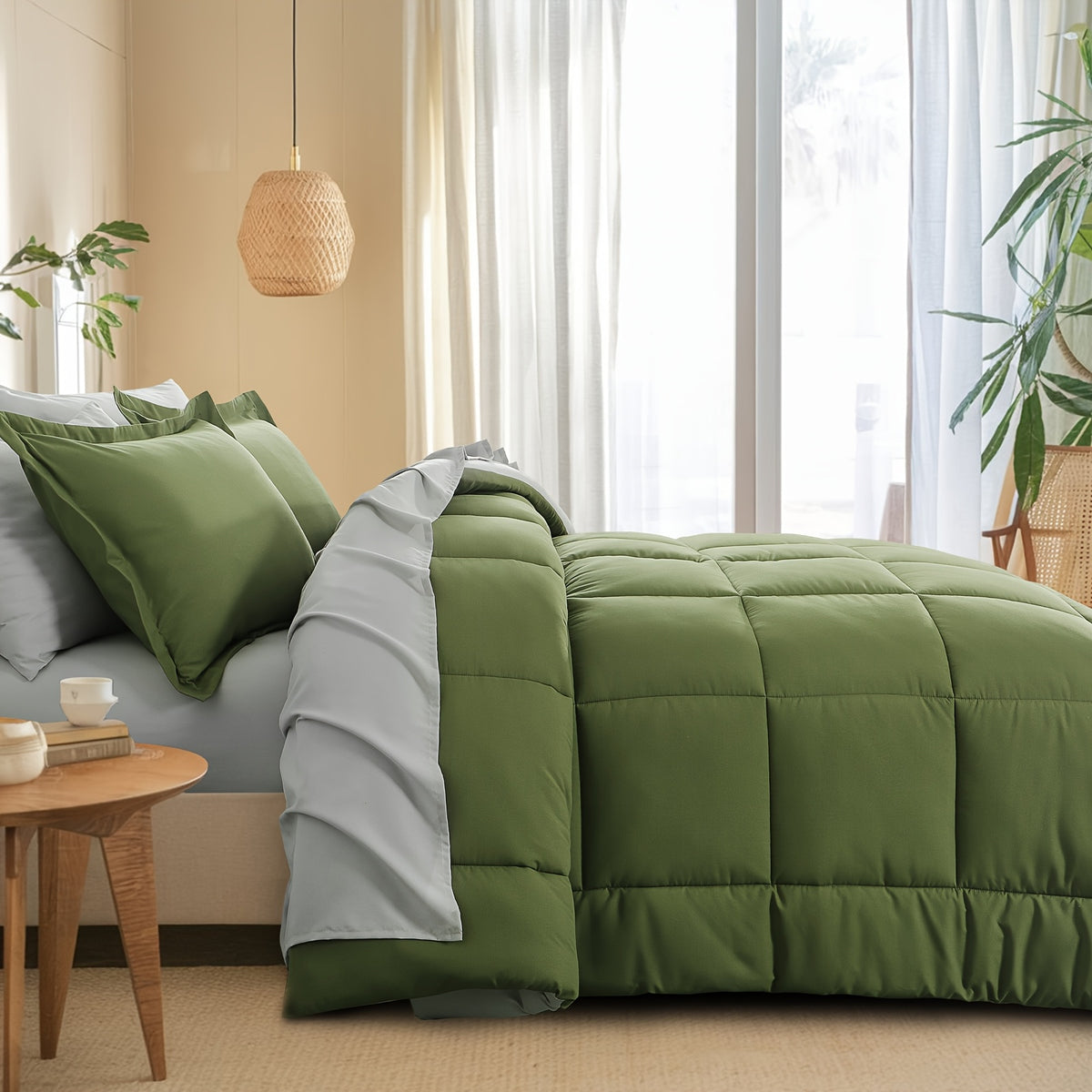 Bed in a Bag Queen 7 Piece Fluffy Comforter Set – Ultra-Soft Microfiber Bedding with Comforter, Fitted Sheet, Flat Sheet & 4 Pillowcases, Hypoallergenic Breathable All Season Bedding Gift for Her