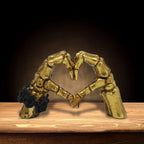 Skull Heart-Shaped Hand Resin Statue – Unique Desktop Decoration, Modern Art Decor & Halloween Decor Figurine, Spooky Gothic Gift