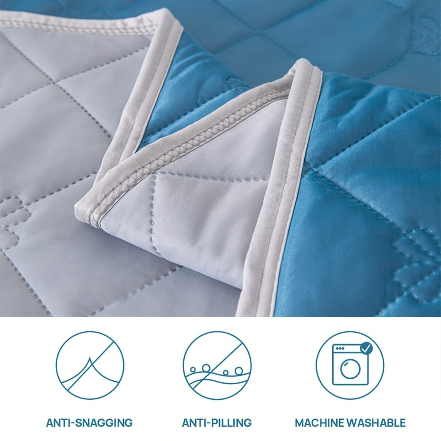 Cooling Blanket for Hot Sleepers - Breathable Dual-Sided Lightweight Quilted Throw, Geometric Pattern Summer Blanket, Sweat Absorbent Soft Bedding, 5 Sizes 6 Colors