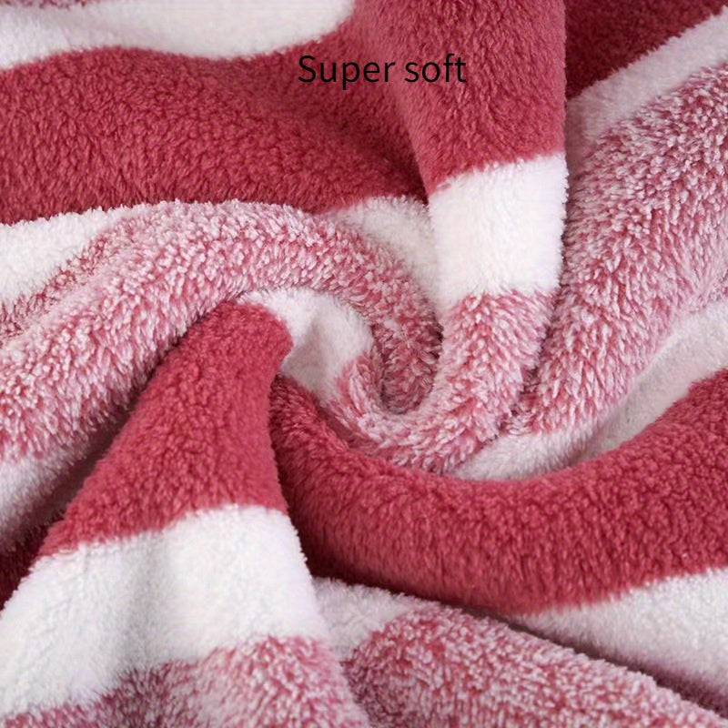 8-Piece Hotel-Quality Striped Bath Towel Set – Lint-Free Super Absorbent Two-Color Towels | 2 Large Bath Towels, 2 Medium Bath Towels & 4 Washcloths