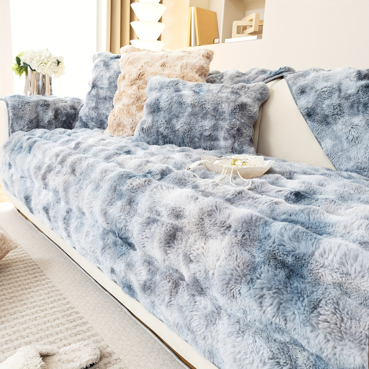 Faux Lamb Fluffy Sofa Cover Modern Gradient – Thick Plush Pet-Friendly Polyester Sofa Protector, Machine Washable 450-500g Fabric for Single, Double, Triple & Combination Sofas