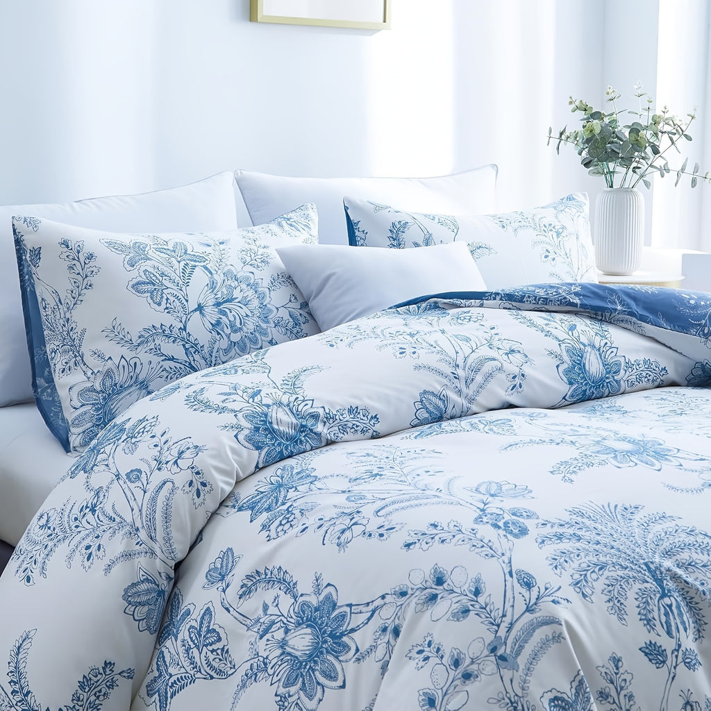 Soft Floral Comforter Set 3-Piece Easy Care – Lightweight Breathable All-Season Quilt with Pillowcases, Light Blue, White & Beige, Bed in a Bag Twin Queen King