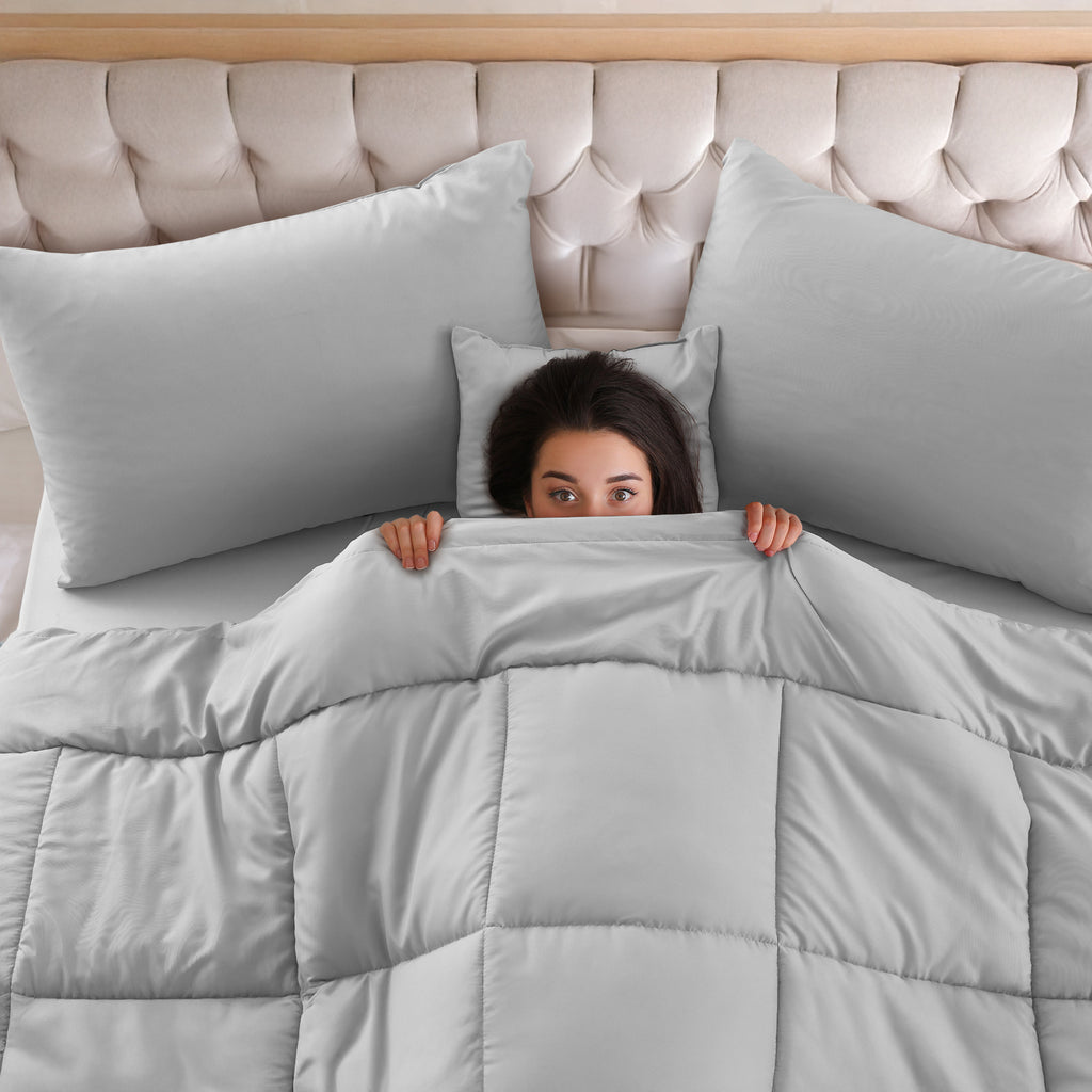 5-Piece Comforter Set – Reversible Quilted Down Alternative Bedding Set with Pillow Shams, Bed Skirt & Cushion | All Season | Twin, Queen, King
