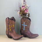 Western Cowboy Boots Resin Vase Ornament Hydroponic Flower Arrangement Container – Creative Light Luxury Living Room Home Decoration Decorative Accent Piece